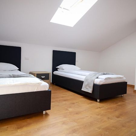 Green House Alba Iulia Room photo