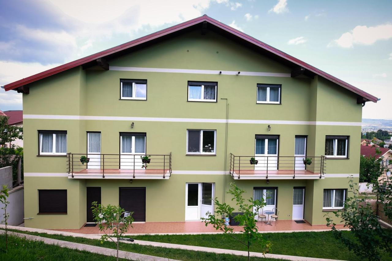 Green House Alba Iulia Exterior photo